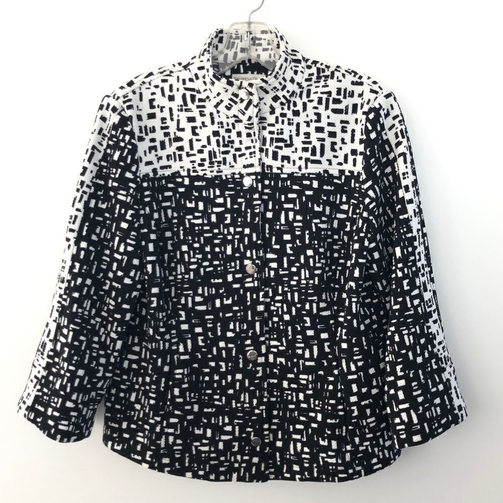 Draper’s and Damon’s Geometric Textured Jacket Black & White Snap Front Petite S